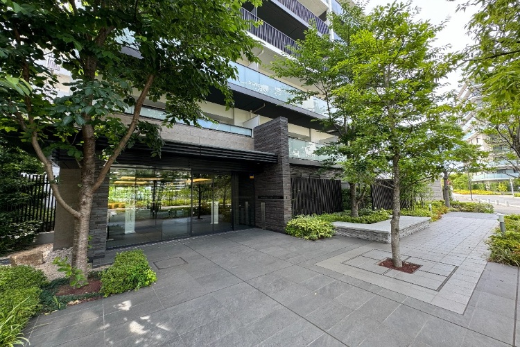 ソライエシティ ザ・ガーデンのエントランス