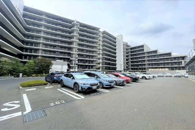 ソライエシティ ザ・パーク ザ・ガーデンの駐車場