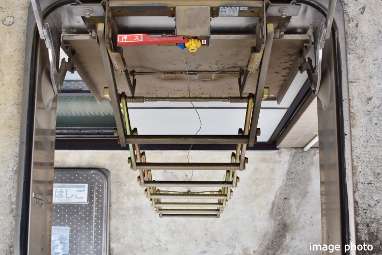 ソライエシティ ザ・パーク ザ・ガーデンのバルコニー避難ハッチイメージ画像